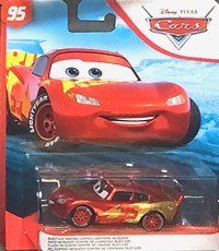 Rust-Eze Racing Center Lightning McQueen - Rust-Eze Racing Center — Mattel DXV45 die-cast