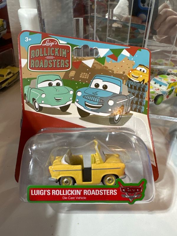 LUIGI'S ROLLICKIN' ROADSTERS yellow